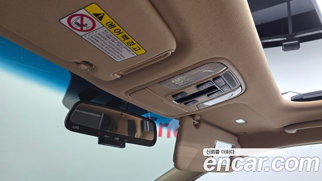 Kia Canival 2018 — photo 18