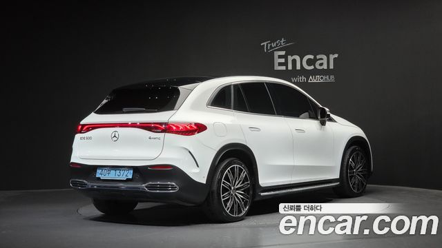 Mercedes-Benz EQE 2023 — photo 2