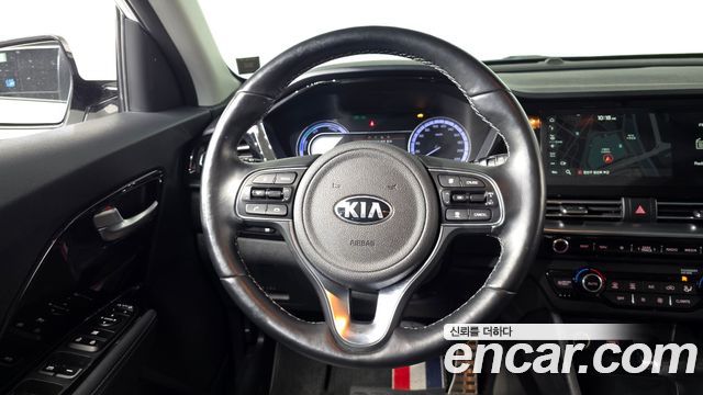 Kia Niro 2020 — photo 14
