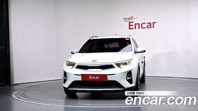 Kia Stonic 2018 — photo 3