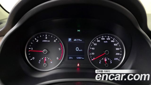 Kia Stonic 2018 — photo 11