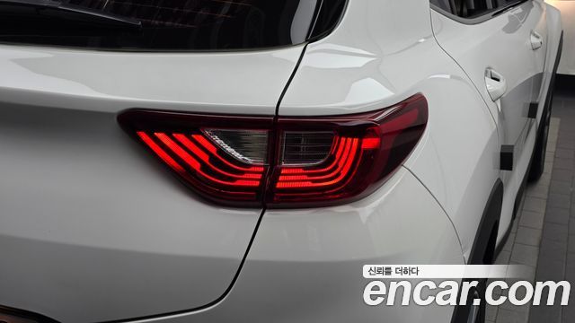 Kia Stonic 2018 — photo 9