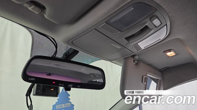 Kia Stonic 2018 — photo 28