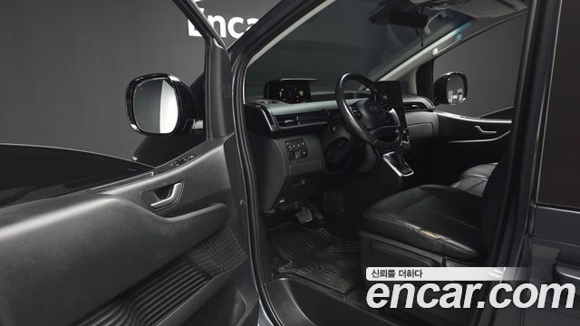 Hyundai Staria 2023 — photo 10