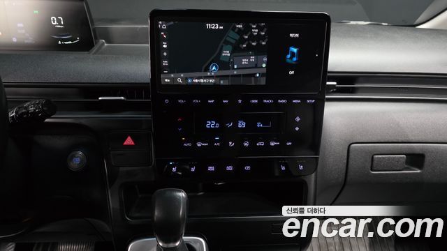 Hyundai Staria 2023 — photo 14