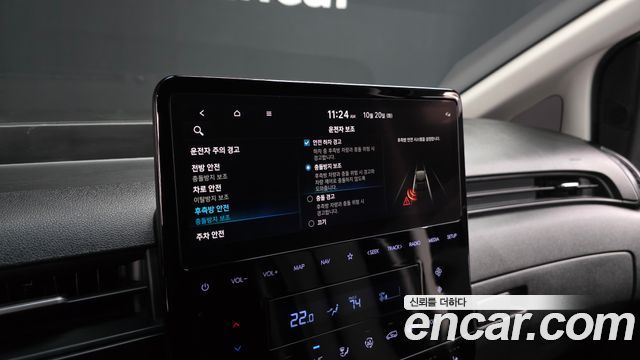 Hyundai Staria 2023 — photo 17