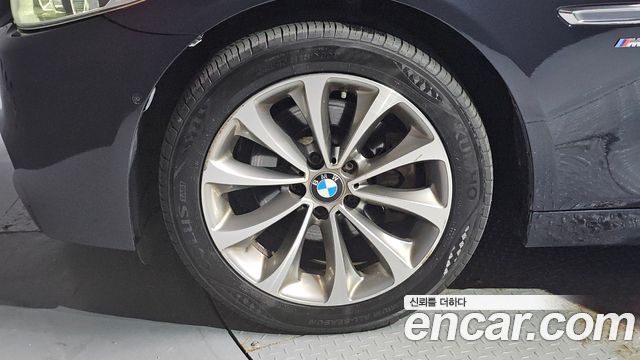 BMW 5-Series 2016 — photo 5
