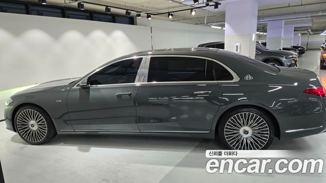 Mercedes-Benz S-Class 2026 — photo 8