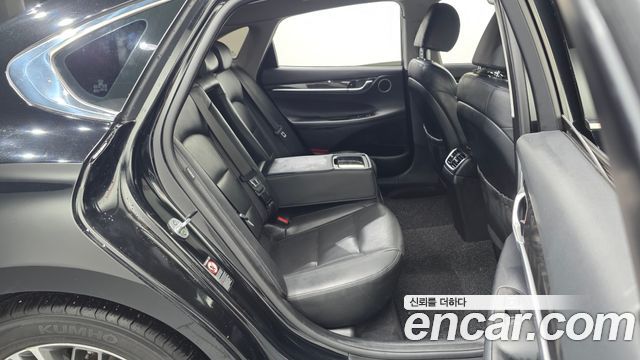 Hyundai Grandeur 2017 — photo 17
