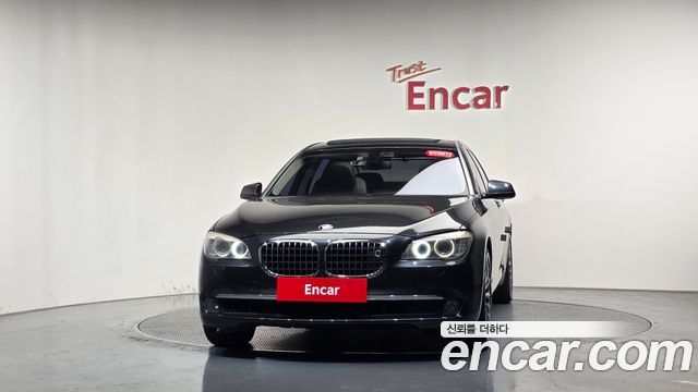 BMW 7-Series 2011 — photo 3