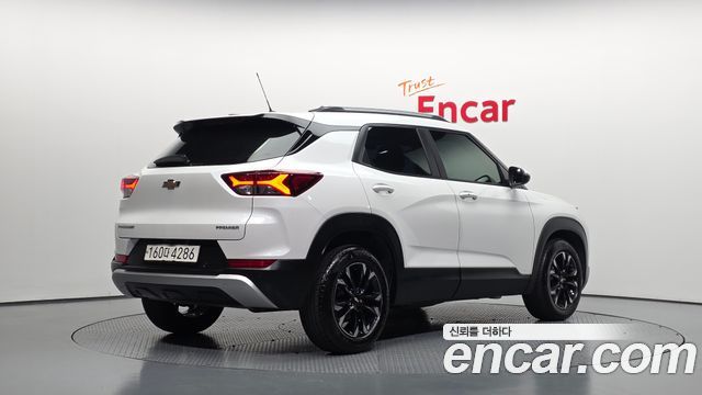 Chevrolet Korea Trailblazer 2022 — photo 2