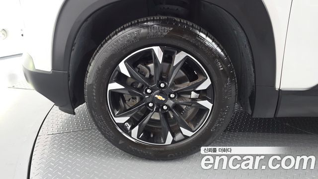 Chevrolet Korea Trailblazer 2022 — photo 5