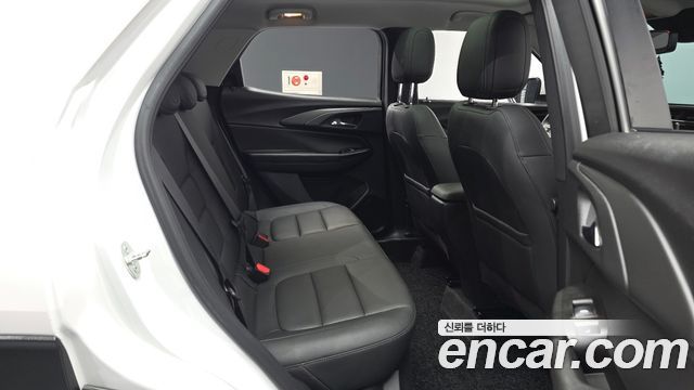 Chevrolet Korea Trailblazer 2022 — photo 18
