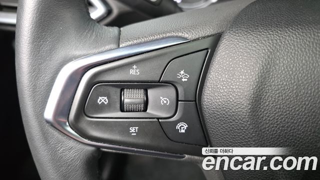 Chevrolet Korea Trailblazer 2022 — photo 24