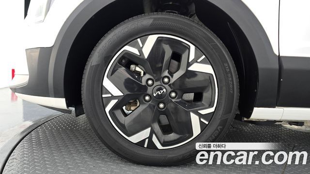 Kia Niro 2023 — photo 5