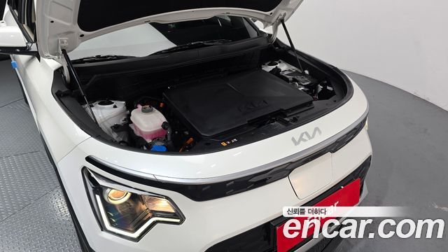 Kia Niro 2023 — photo 6