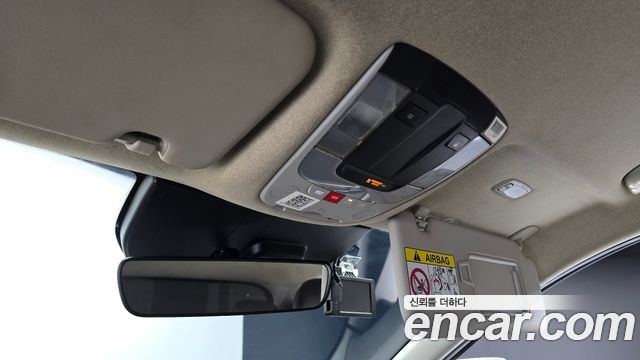 Kia Niro 2023 — photo 18
