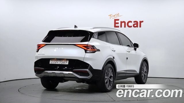 Kia Sportage 2024 — photo 2