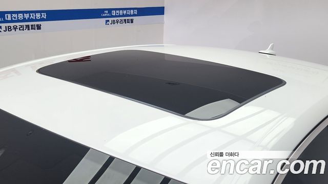 Audi A4 2019 — photo 7