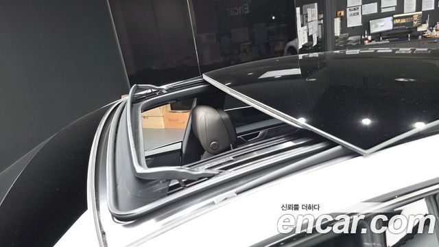Audi A7 2025 — photo 25