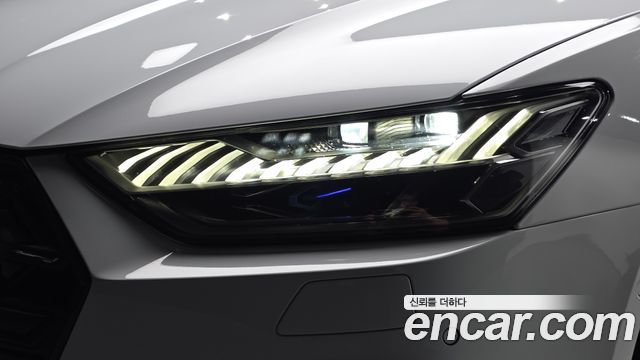 Audi A7 2025 — photo 8