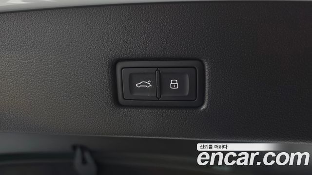 Audi A7 2025 — photo 27