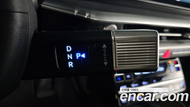 Hyundai Grandeur 2023 — photo 9