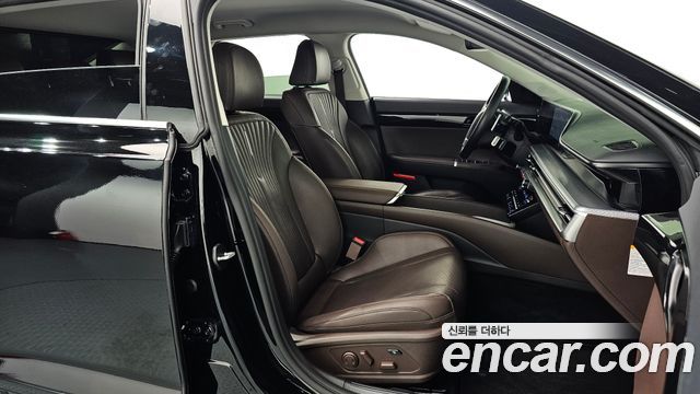 Hyundai Grandeur 2023 — photo 11
