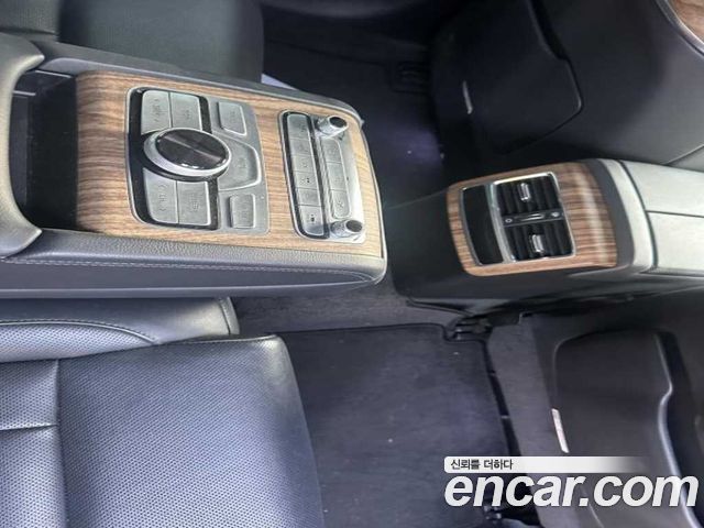 Kia K9 2022 — photo 13