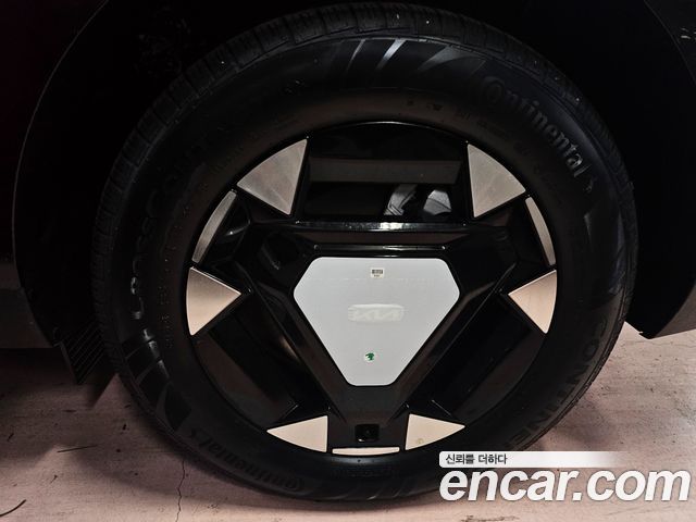 Kia Canival 2025 — photo 5