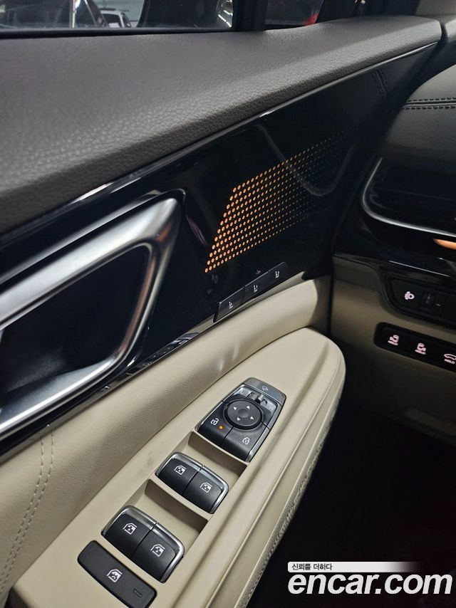 Kia Canival 2025 — photo 18