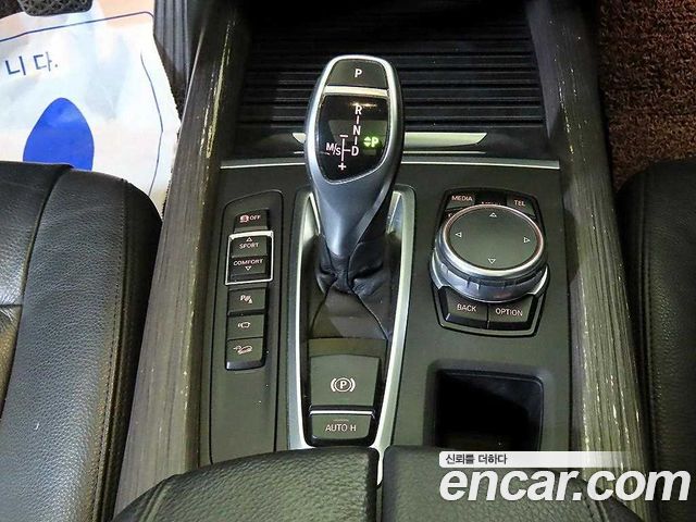 BMW X5 2015 — photo 9