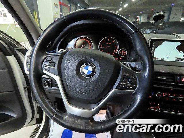 BMW X5 2015 — photo 12