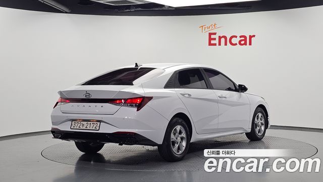 Hyundai AVANTE 2021 — photo 2