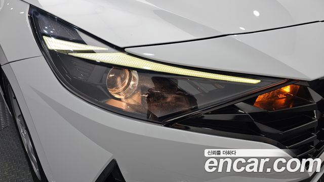 Hyundai AVANTE 2021 — photo 8