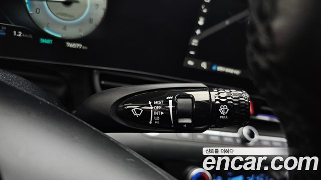 Hyundai AVANTE 2021 — photo 27