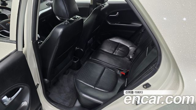 Kia morning 2016 — photo 12