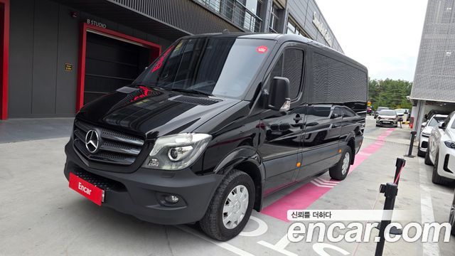Mercedes-Benz Sprinter 2018 — photo 1