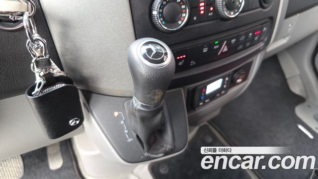 Mercedes-Benz Sprinter 2018 — photo 12