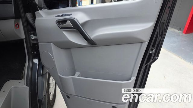 Mercedes-Benz Sprinter 2018 — photo 14