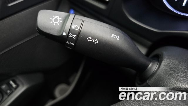 Hyundai AVANTE 2020 — photo 29