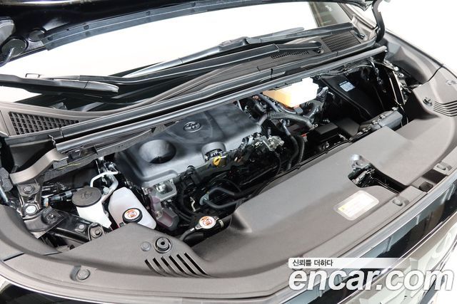 Toyota Alphard 2024 — photo 6