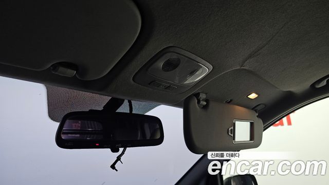 Hyundai Starex 2019 — photo 21