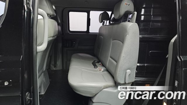 Hyundai Starex 2019 — photo 26