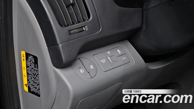 Hyundai Starex 2019 — photo 27