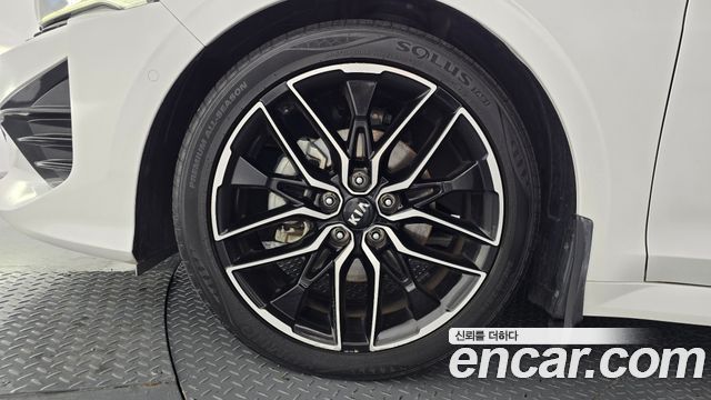 Kia K5 2020 — photo 5