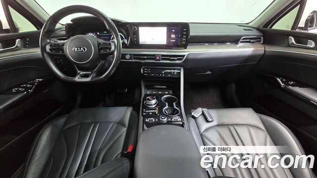 Kia K5 2020 — photo 10