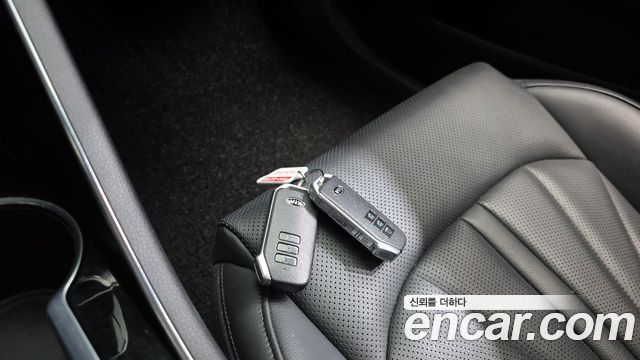 Kia K5 2020 — photo 21