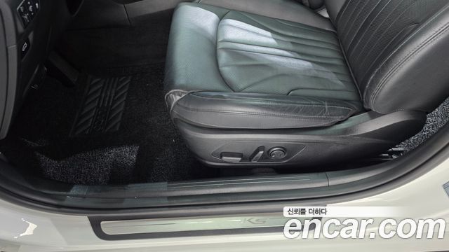 Kia K5 2020 — photo 29