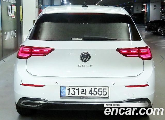 Volkswagen Golf 2023 — photo 5